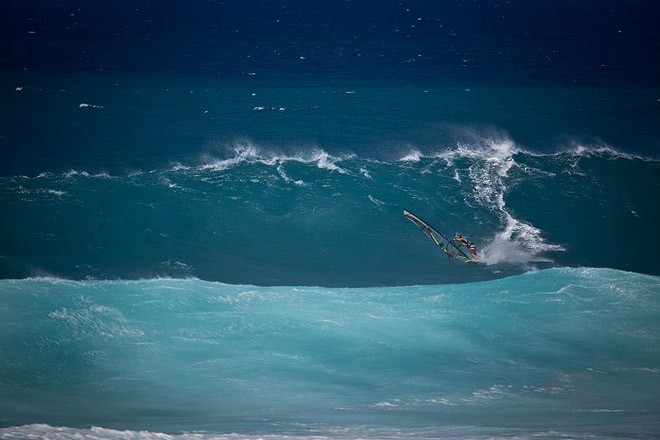 Camille Juban on a bomb - 2012 AWT Maui Makani Classic © American Windsurfing Tour http://americanwindsurfingtour.com/